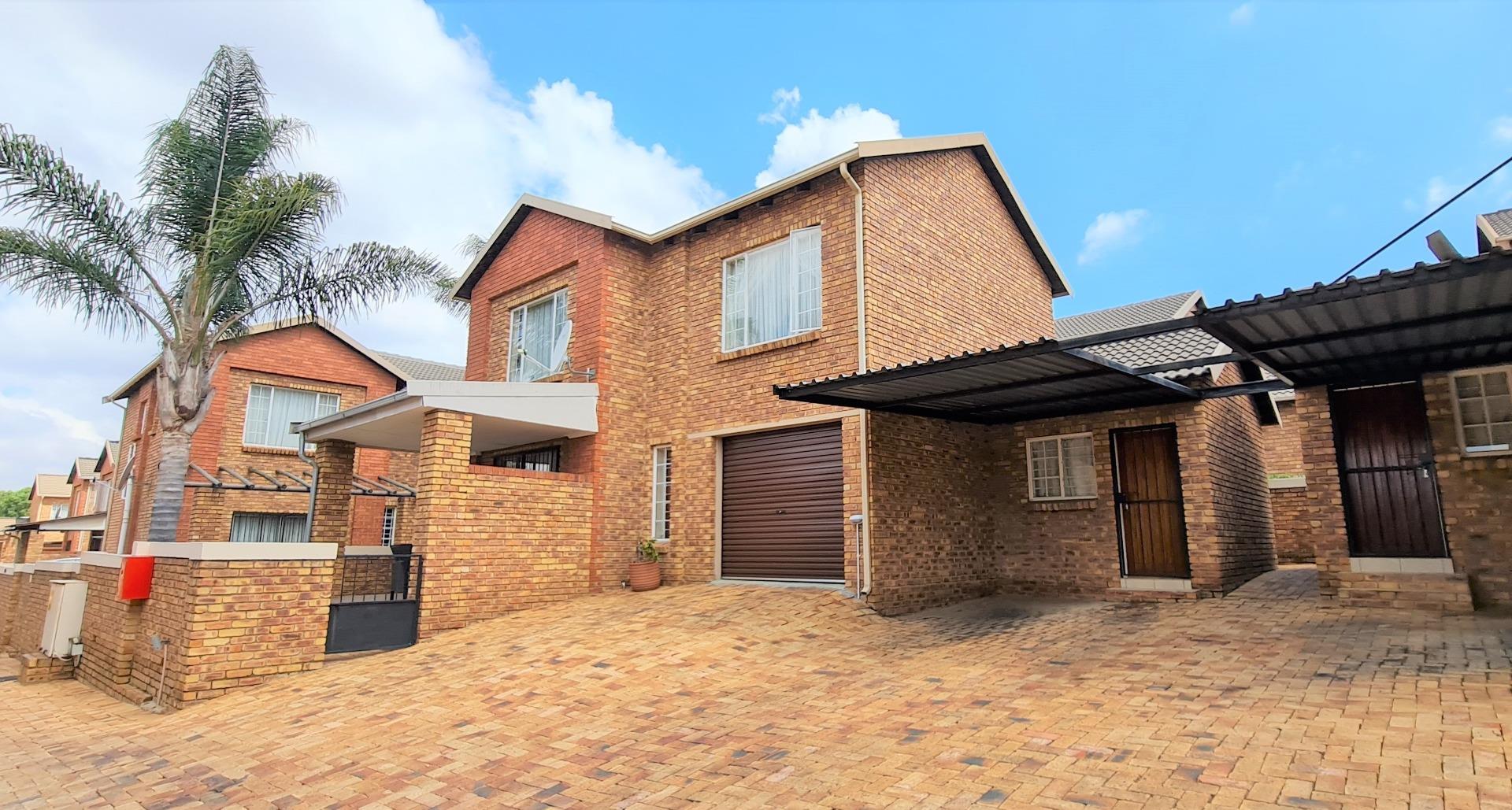 3 Bedroom Townhouse for Sale - Gauteng