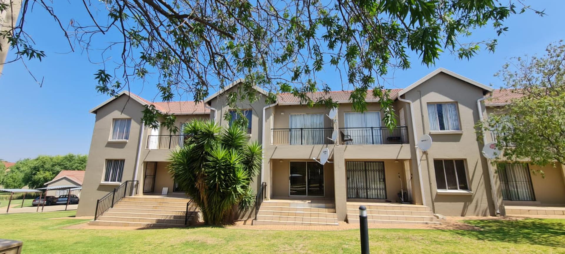 2 Bedroom Apartment for Sale - Gauteng